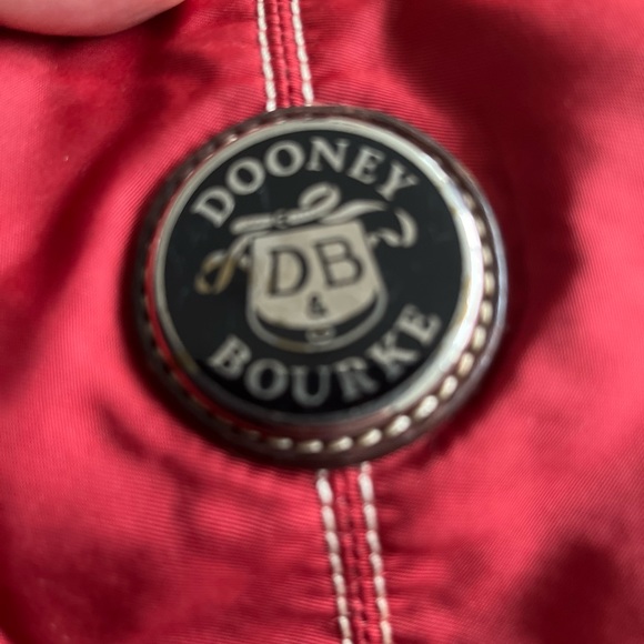 Dooney Bourke purse 👛 red - Picture 1 of 3